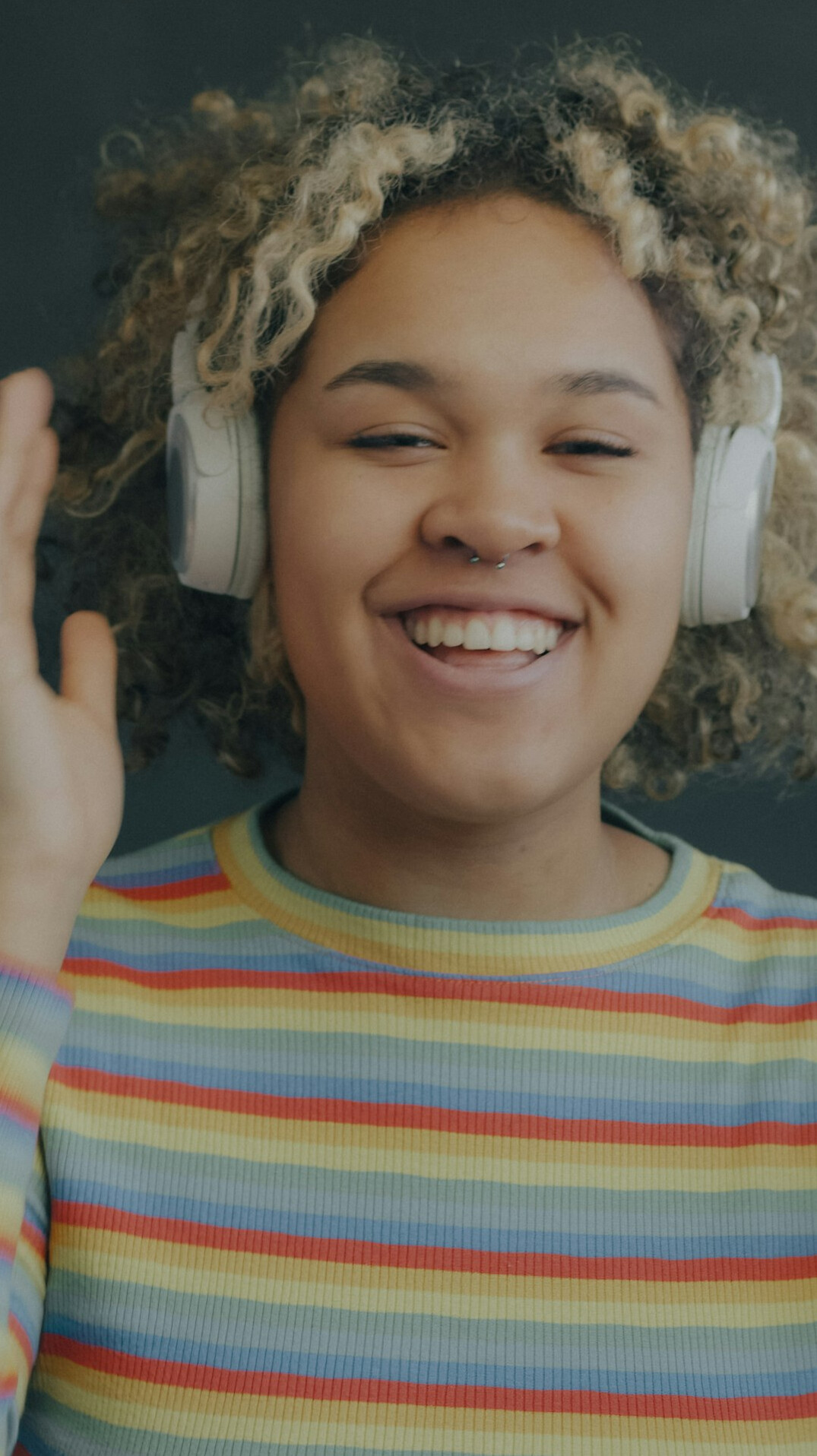 Smiling young woman portrait