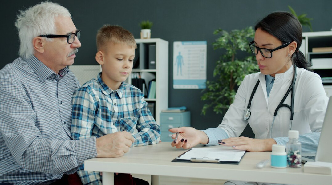 doctor consulting patient